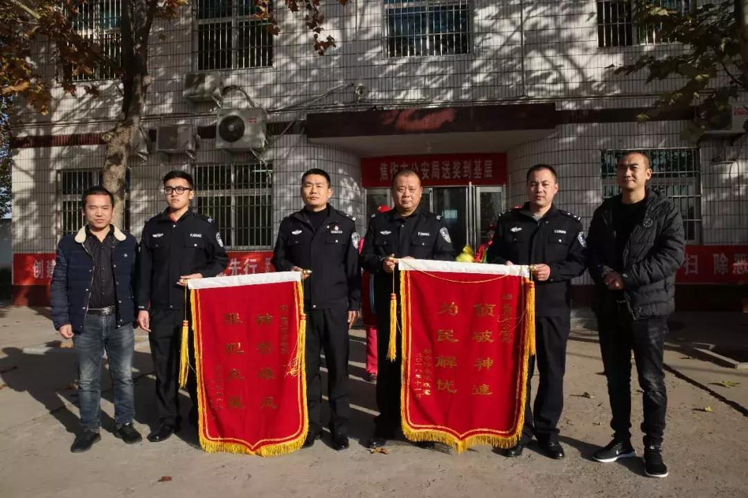 为什么金店都推荐彩金，色彩背后的市场智慧与消费者偏好