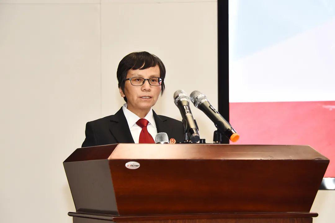 从开讲啦到深度对话，探索节目转型背后的文化与价值取向