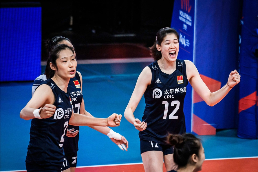 现场直播，CCTV5见证中国女排的激情与荣耀