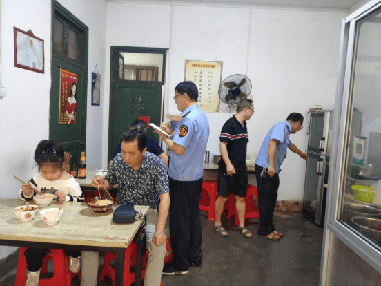 澳门2043年正版资料免费公开，一场信息革命的序幕澳门2024正版资料免费公开凹053伟哥(1)号自动更新