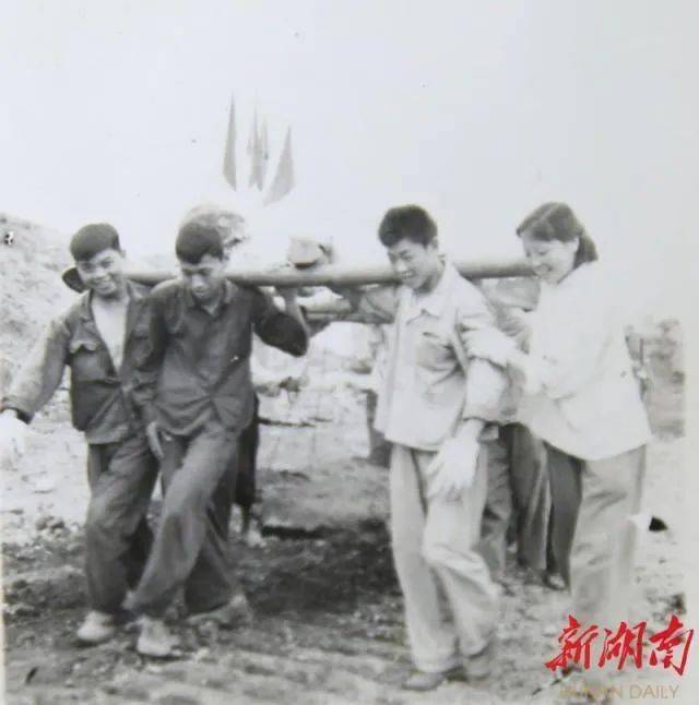 澳门1876-20世纪初的变迁与文化交融，一部未完的历史画卷澳门1877资料大全开奖助手